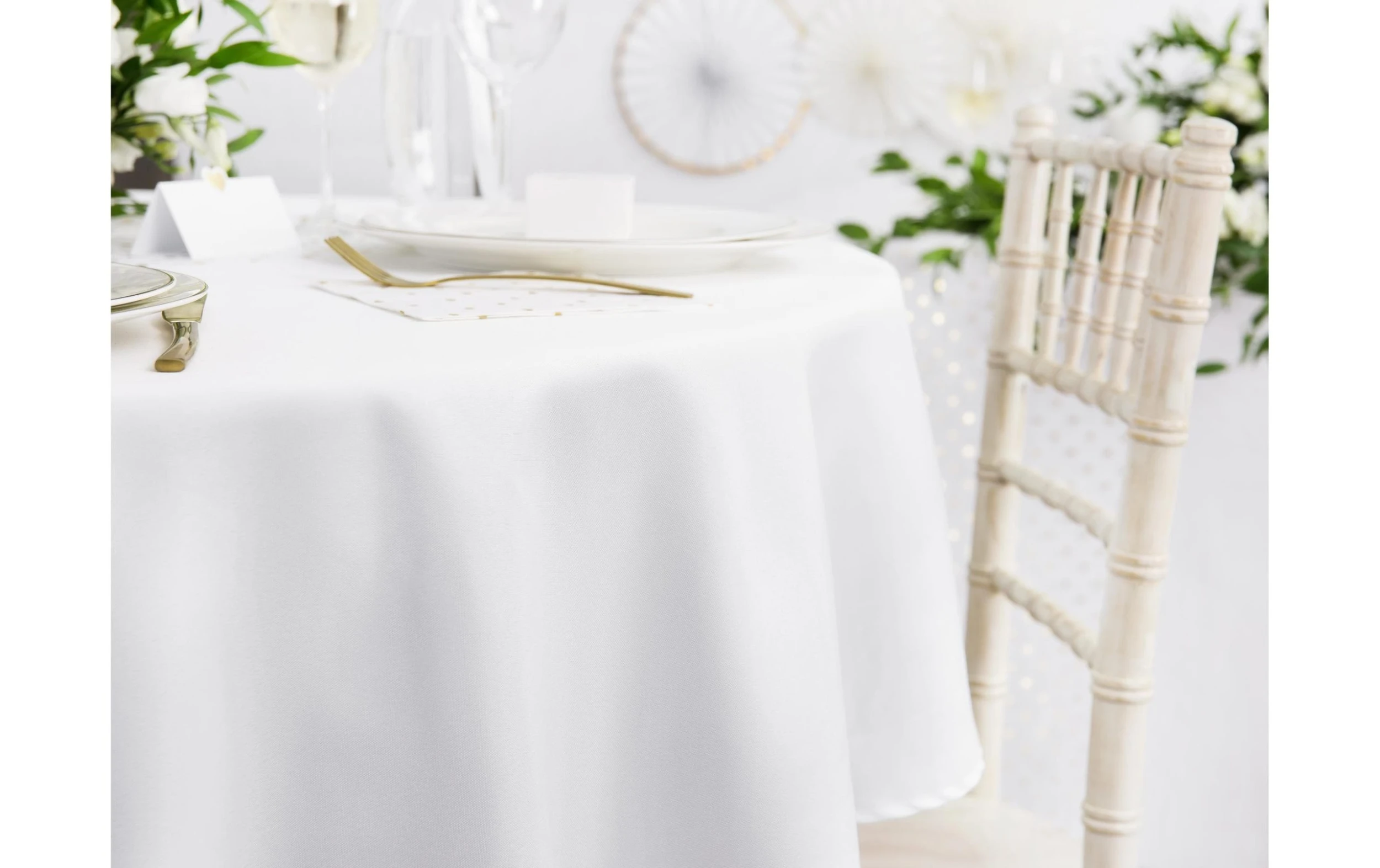 Nappe Rond, Ø 230 cm, blanc - Nappes de table Partydeco Nappe Rond, Ø 230 Cm, Blanc - Nappes De Table -Paderno Shop unnamed file 1555 scaled