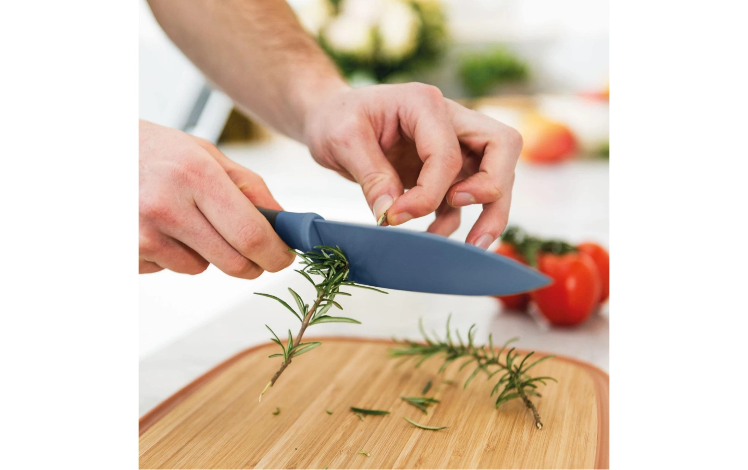 Couteau de chef Leo Bleu - Couteau de cuisine BergHOFF Couteau De Chef Leo Bleu - Couteau De Cuisine -Paderno Shop unnamed file 185 scaled