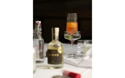 Zone Denmark Verre à Champagne Rocks 230 Ml, 2 Pièce/s, Transparent - Verres à Champagne 4 Zone Denmark Verre à Champagne Rocks 230 Ml, 2 Pièce/s, Transparent - Verres à Champagne -Paderno Shop unnamed file 2101