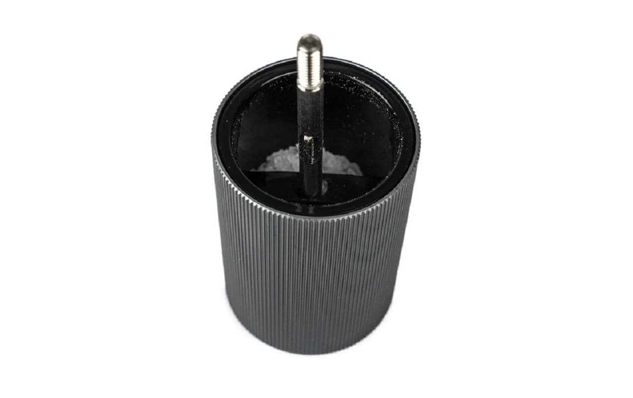 Moulin à sel Line 12 cm, Gris foncé/Karbonschwarz - Moulin à épices Peugeot Moulin à Sel Line 12 Cm, Gris Foncé/Karbonschwarz - Moulin à épices -Paderno Shop unnamed file 2630