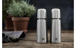 Crush Grind Moulin à Poivre Stockholm 16.8 Cm, Argenté - Moulin à épices -Paderno Shop unnamed file 3039