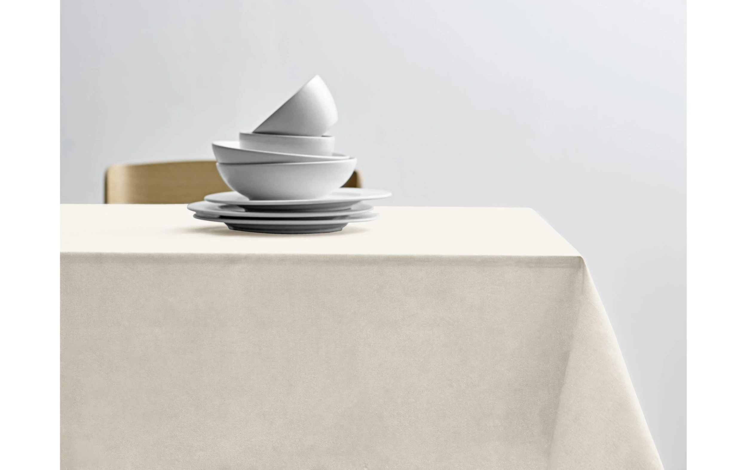 Nappe Pure Linen 140 x 270 cm, Crème - Nappes de table Södahl Nappe Pure Linen 140 X 270 Cm, Crème - Nappes De Table -Paderno Shop unnamed file 4088 scaled