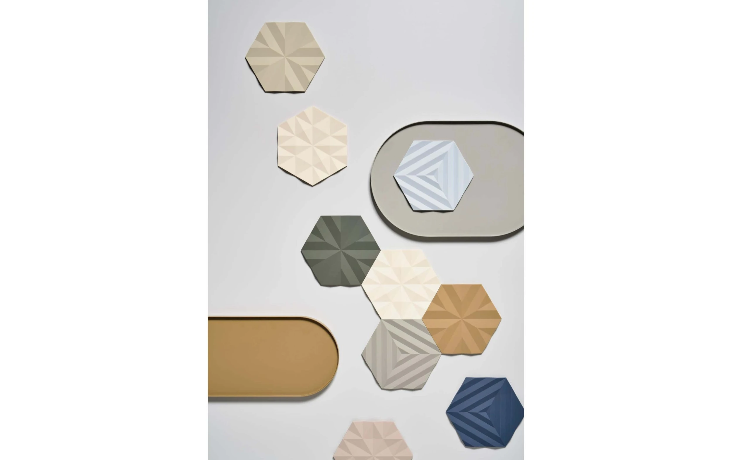 Dessous de plat Ori Flake Khaki - Sous-verre Zone Denmark Dessous De Plat Ori Flake Khaki - Sous-verre -Paderno Shop unnamed file 4324 scaled