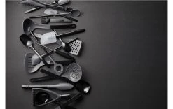 Rosti Cuillère à Fente Optima Noir - Louche -Paderno Shop unnamed file 6123